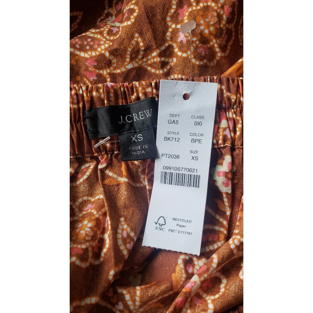 11. J.Crew Tiered pull-on maxi skirt in vintage vines - Picture 7 of 11